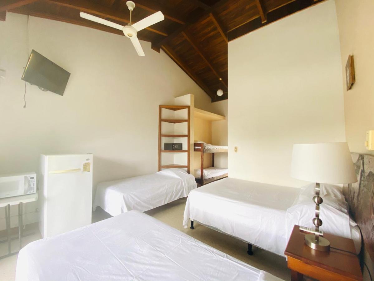 Hotel Mar Rey Tamarindo Zewnętrze zdjęcie